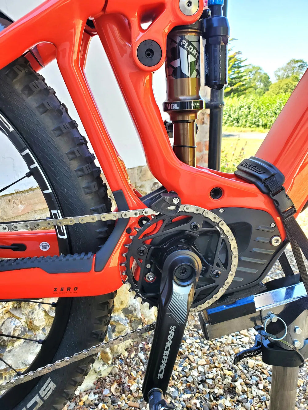 Mondraker Crafty Carbon RR 2024