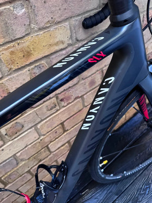 Canyon Ultimate CF SLX 8 Di2 2014
