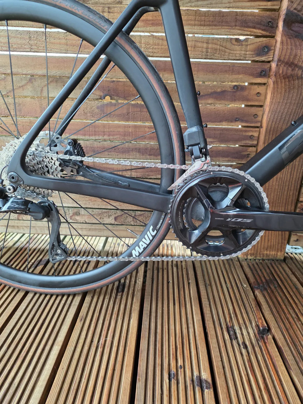 Ribble Endurance SL R Disc - Sport, Shimano 105 Di2 2025