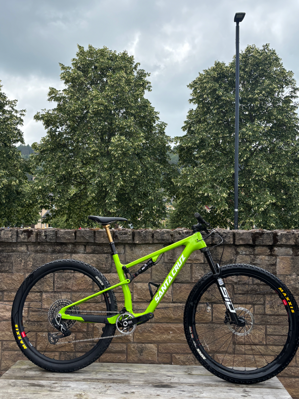 Santa Cruz BLUR XX SL AXS RSV / Carbon CC 2024