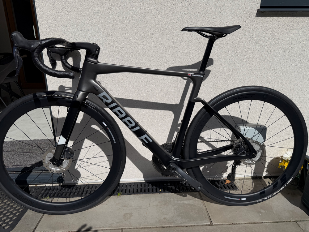 Ribble Endurance SL Disc - Shimano Ultegra Di2 2021