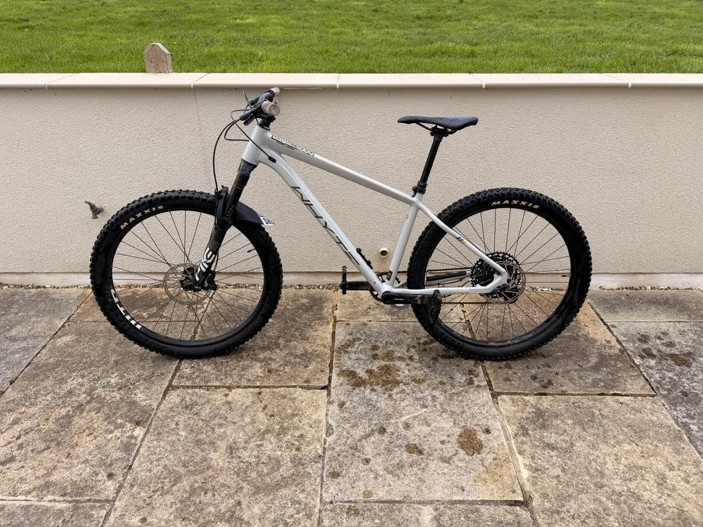 Whyte 905 v4 2022