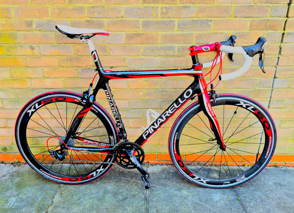 PINNARELLO PINARELLO FP DUE  MONOCOQUE 105 GROUPSET FULL CARBON ROAD BIKE 58CM23 inchesINCH FRAME  2015