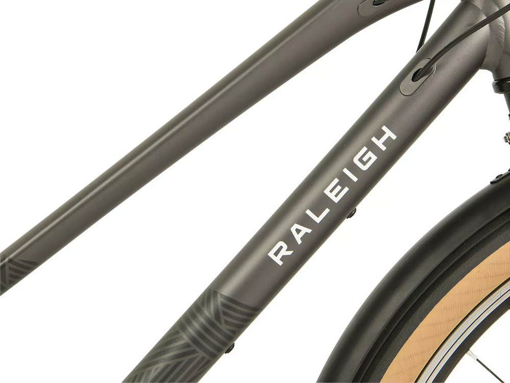 Raleigh Strada City 2021
