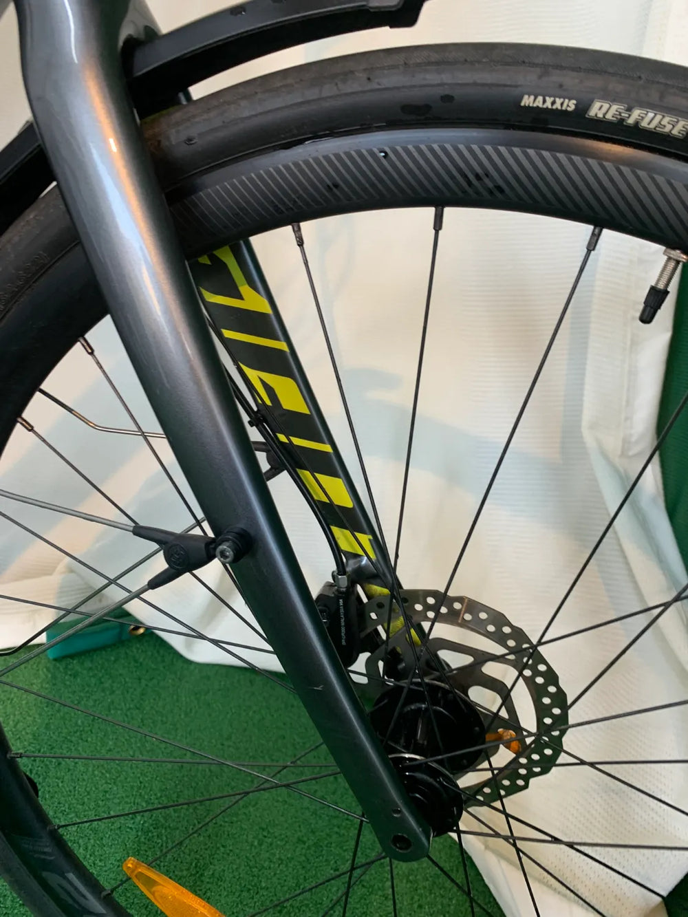 Giant FastRoad E+ 1 Pro Electric Bike 2020
