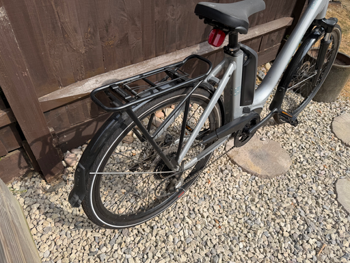 Raleigh Motus 7 Speed Step Through Bosch 2017
