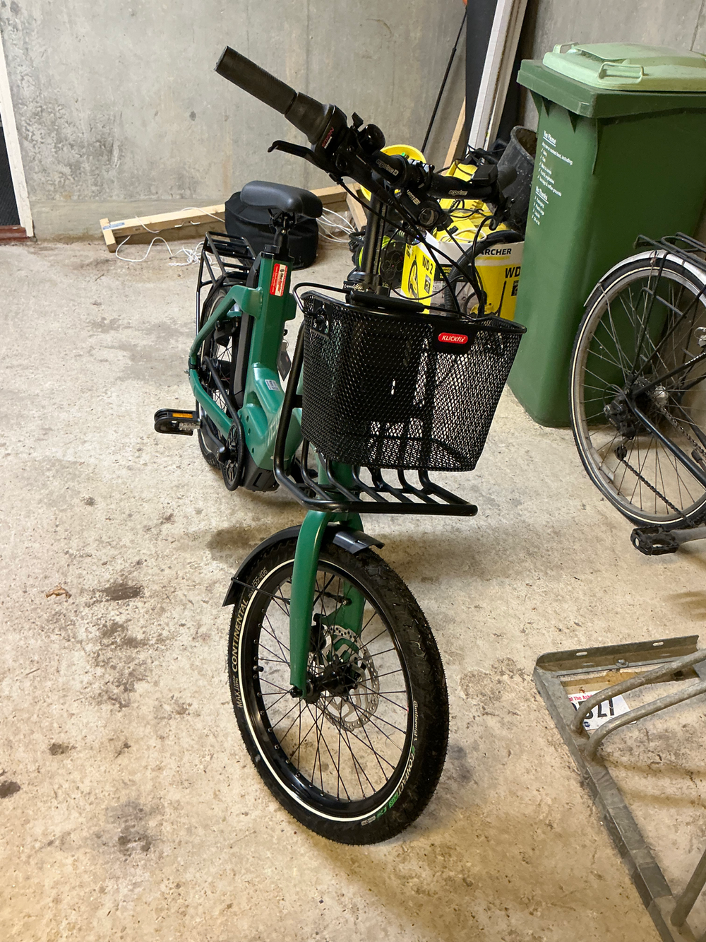 Advanced Urban Compact 2024