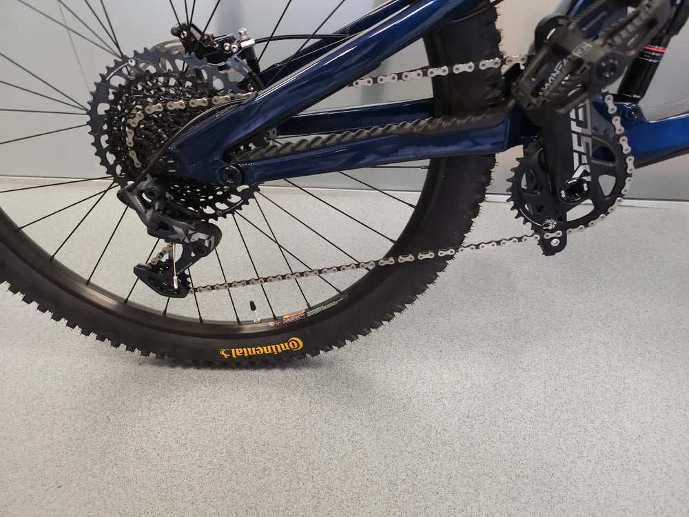 GT Force Carbon Elite 2023