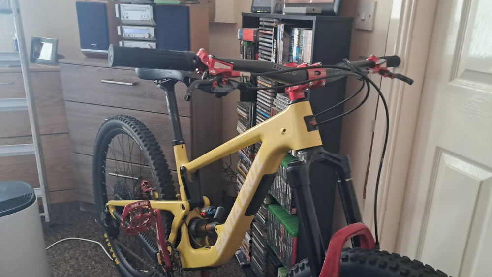 Santa Cruz Megatower XTR Reserve / Carbon CC / 29 2020
