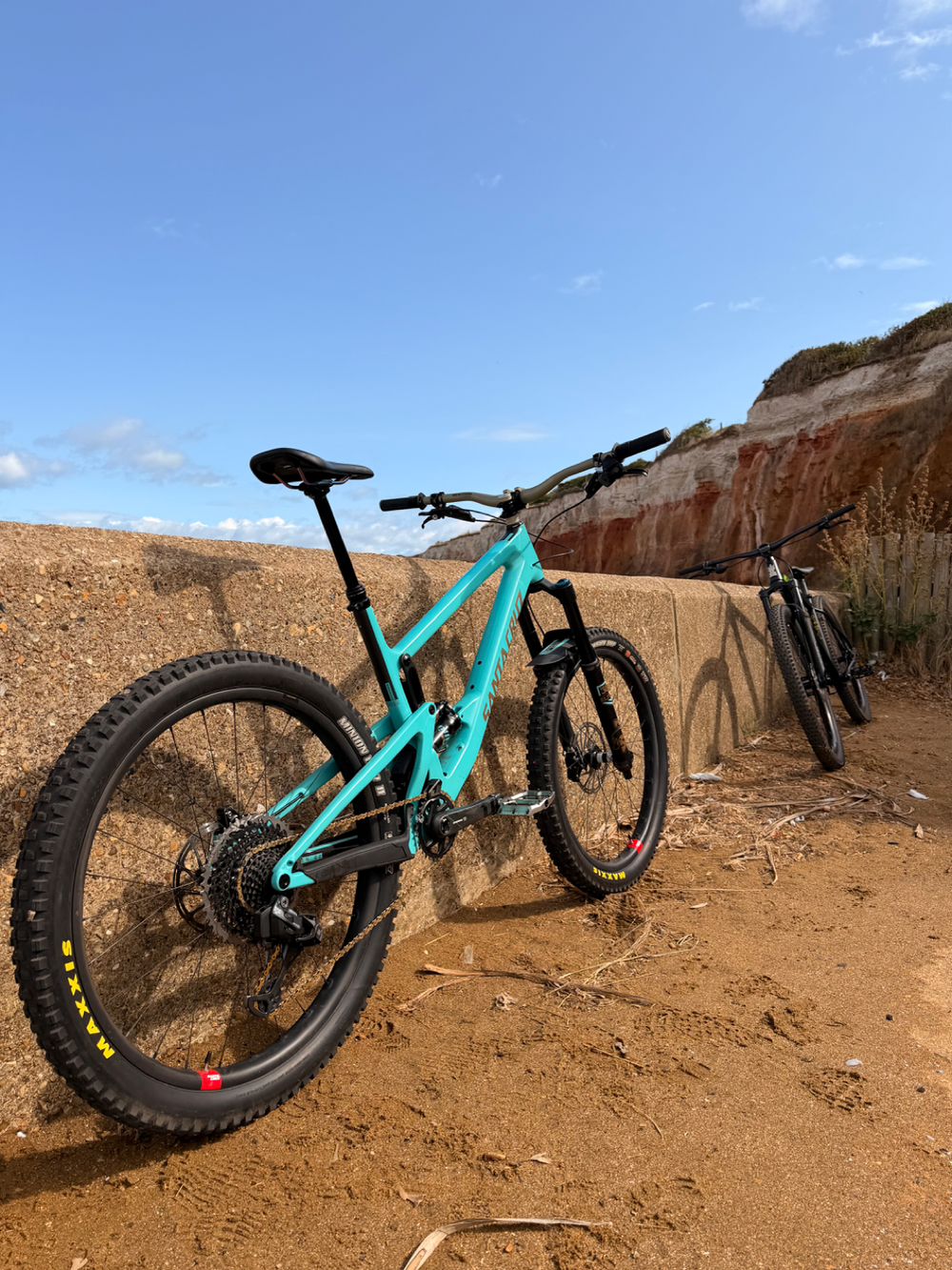 Santa Cruz Bronson Carbon CC X0 Axs 2025