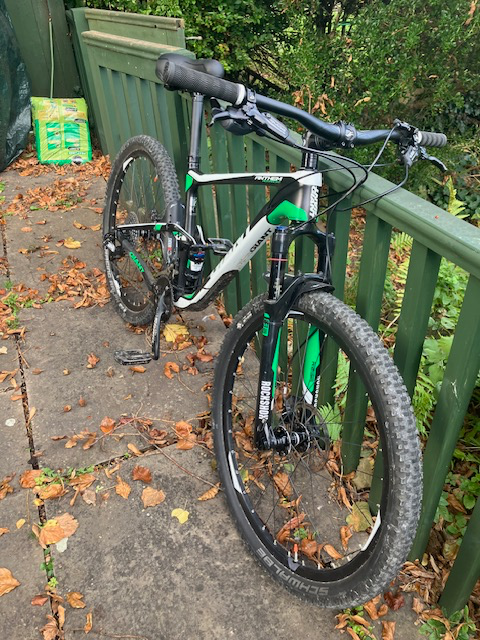 Giant Anthem 27.5 2 2016