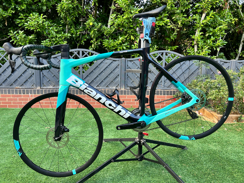 Bianchi Oltre XR4 - Rival eTap AXS 2022