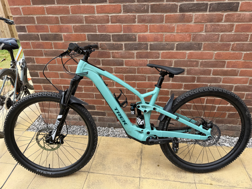 Trek Fuel Exe 5 Deore 2025