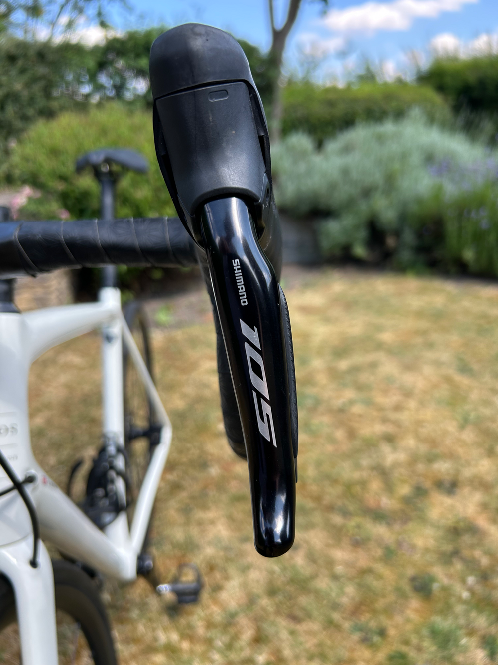 Specialized Aethos Comp 105 Di2 Road 2025