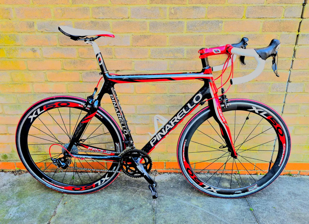 PINNARELLO PINARELLO FP DUE  MONOCOQUE 105 GROUPSET FULL CARBON ROAD BIKE 58CM23 inchesINCH FRAME  2015