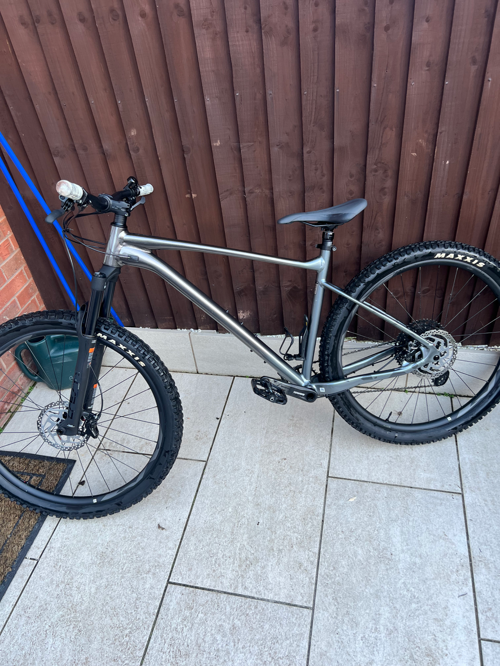 Giant Fathom 29 1 2021