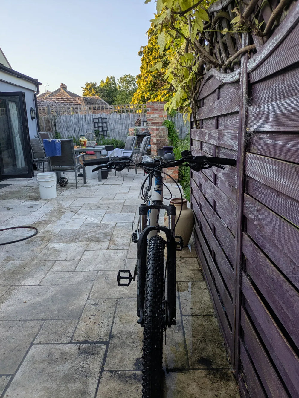 Carrera Hustle 2 Mountain Bike 2022