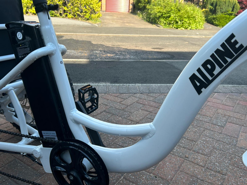 Alpine Explorer 2023