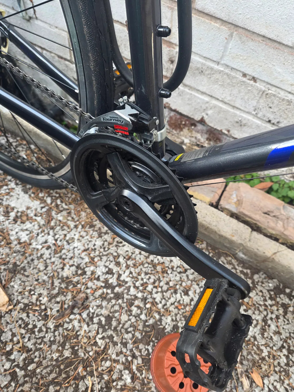 Giant Escape 3 Hybrid 2024