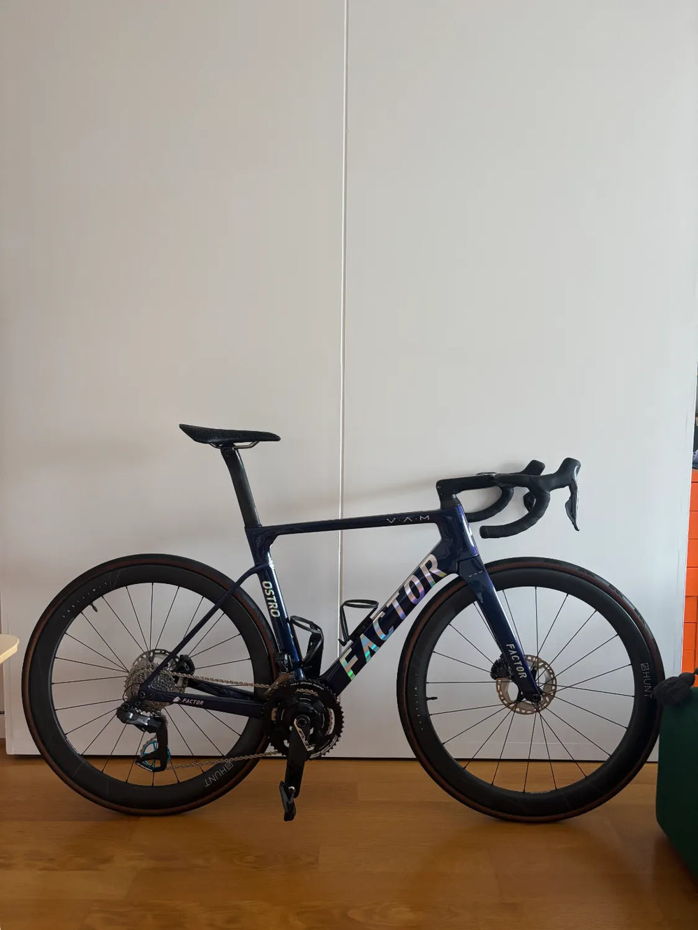 Factor Ostro VAM Shimano Ultegra Di2 8170 2023
