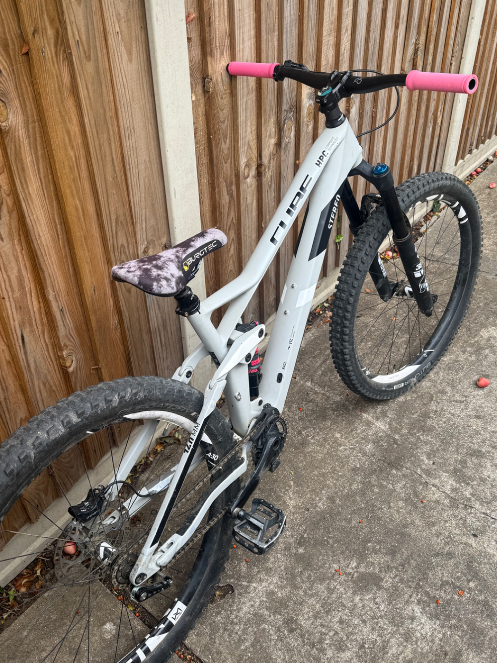 Cube stereo 140 hpc race 27.5 2019