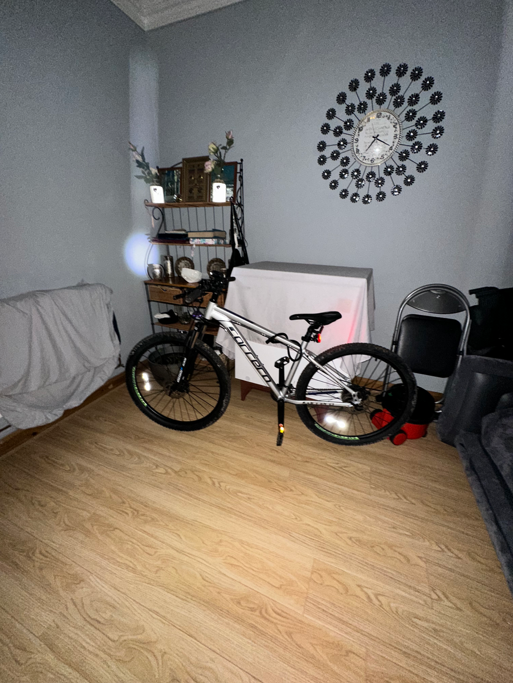 Carrera Valour Disc Mens Mountain Bike 2023