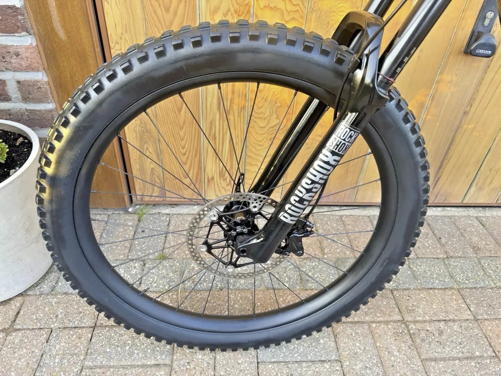 TREK POWERFLY 9.7 FULL CARBON ELECTRIC MOUNTAIN E-BIKE **LARGE FRAME** 2020