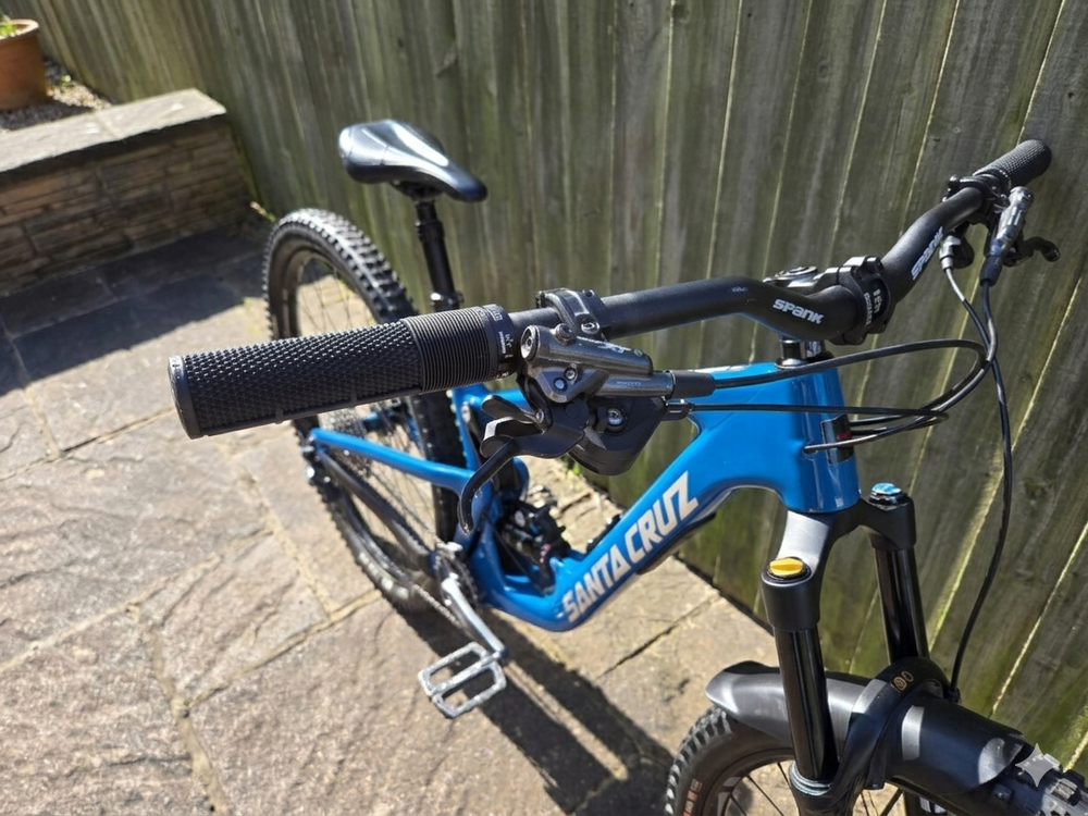 Santa Cruz Hightower V2 CC 2022