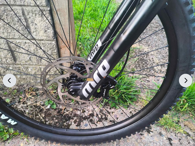 Specialized Status 160 2023