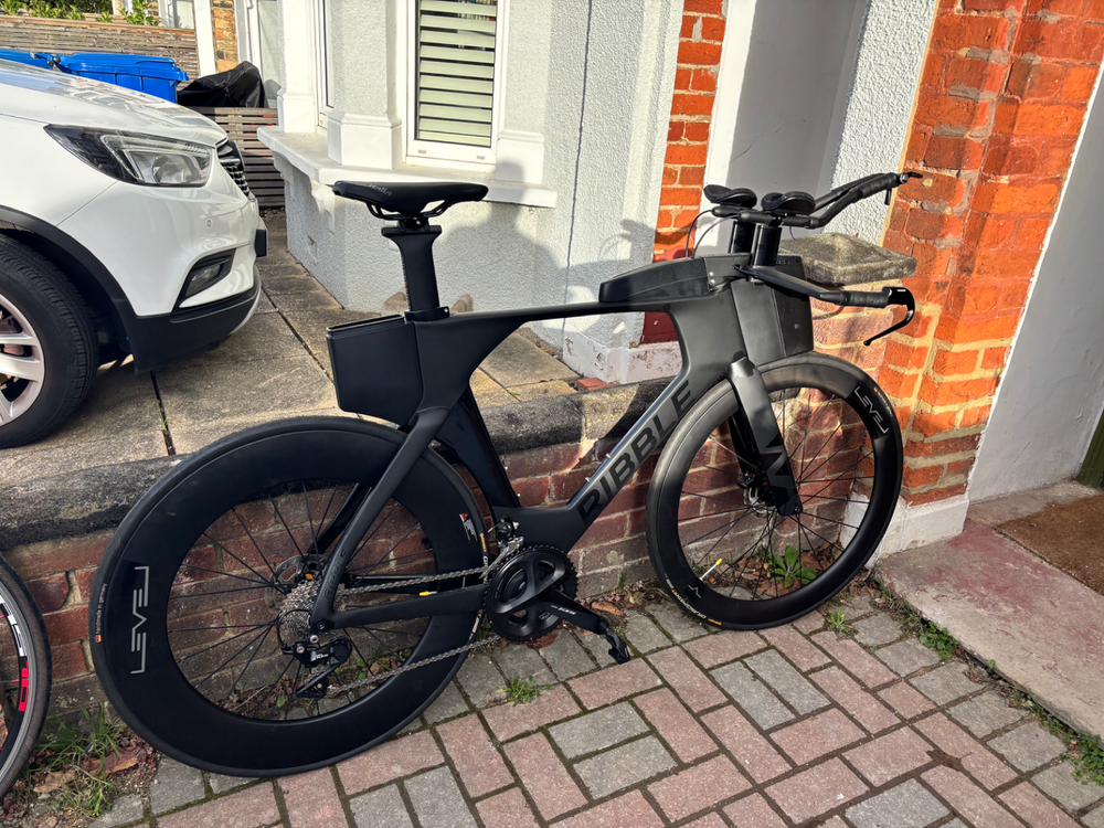 Ribble Ultra Tri Disc - Sport - Shimano 105 & Carbon Wheels 2022