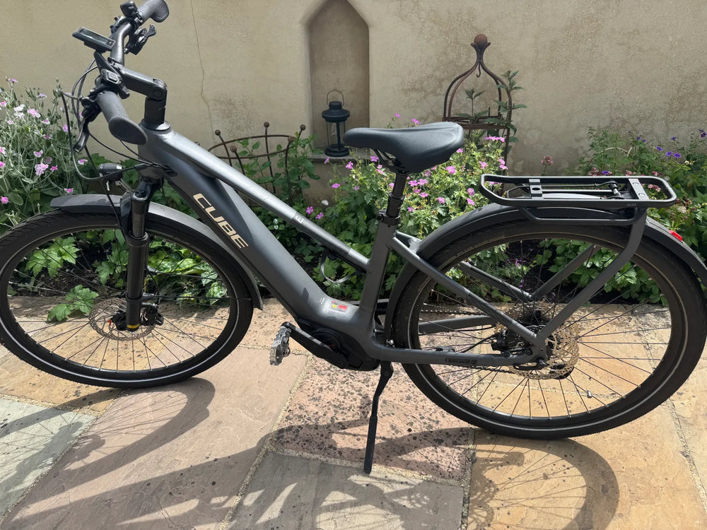 Cube Touring Hybrid Exc 625 Uni 2024