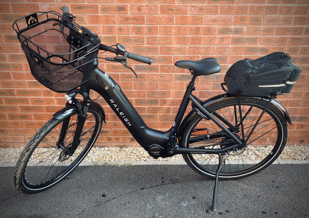 Raleigh Motus Grand Tour Hub Gear Low Step 2022