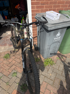 Lapierre Zesty AM CF 7. 9 Zesty 2023