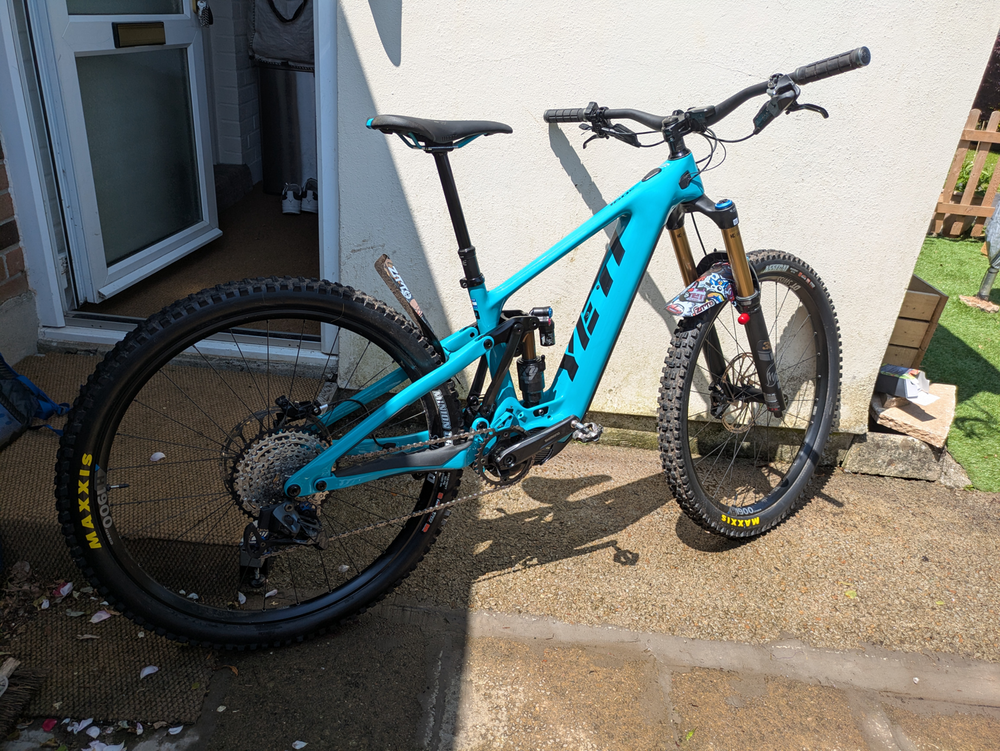 Yeti 160e - C/Series / C1 2024