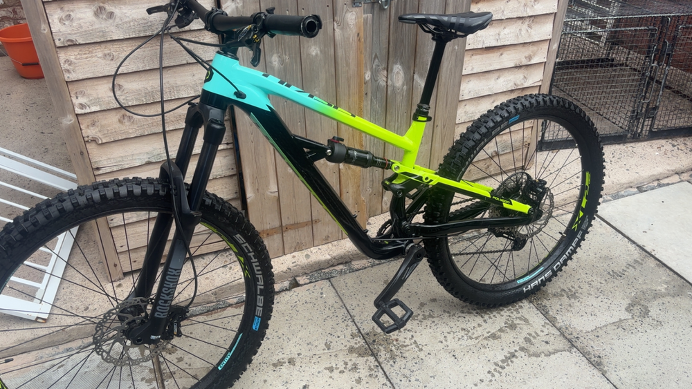 Polygon SISKIU T7 2023
