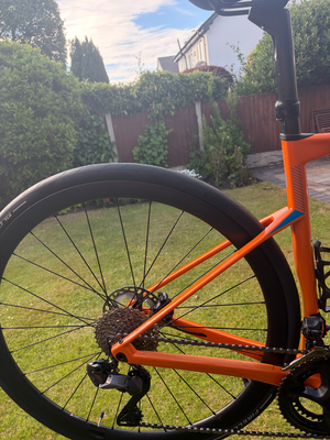 BMC Roadmachine One Ultegra Di2 2022/23