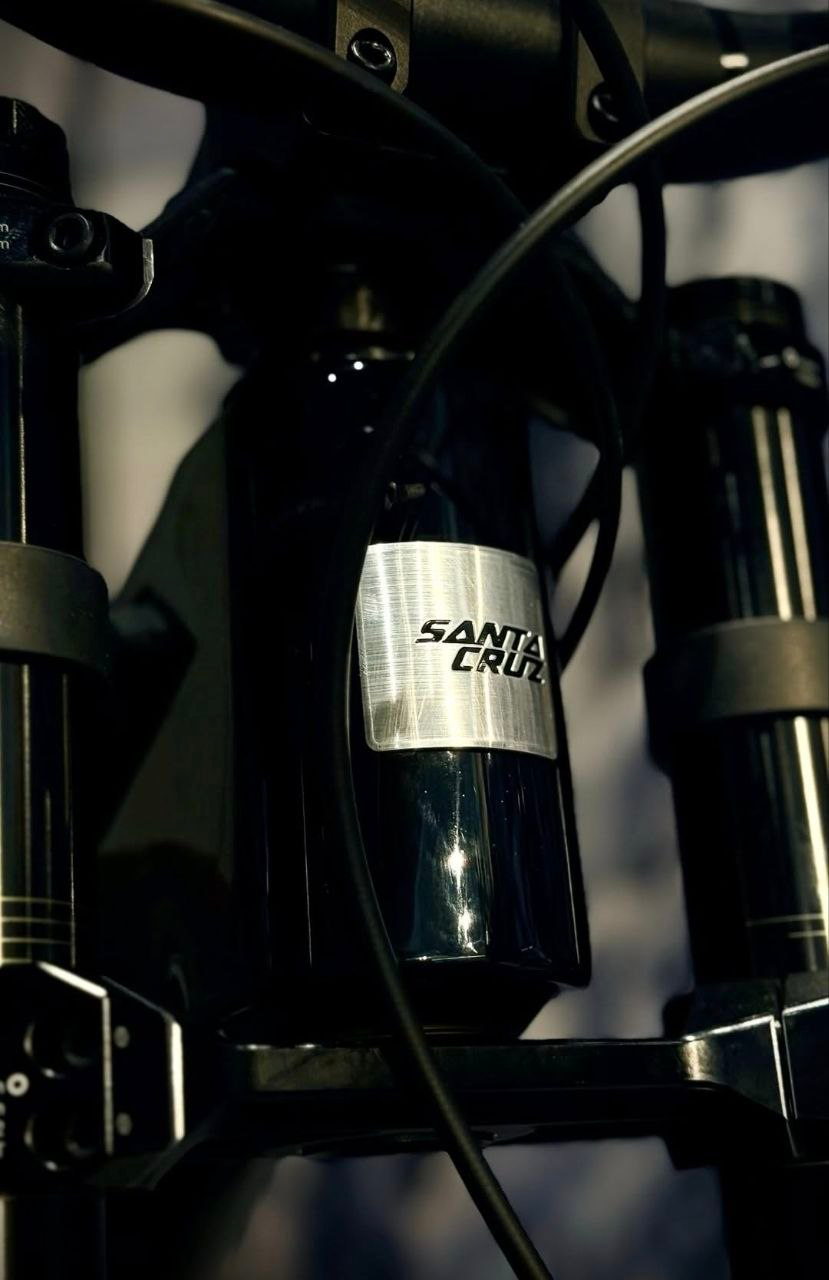 Santa Cruz V10 DH S / Carbon CC 2026