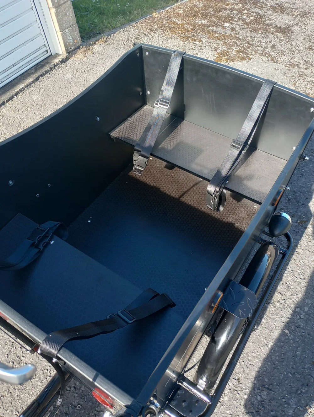 Amcargo Deluxe 2024