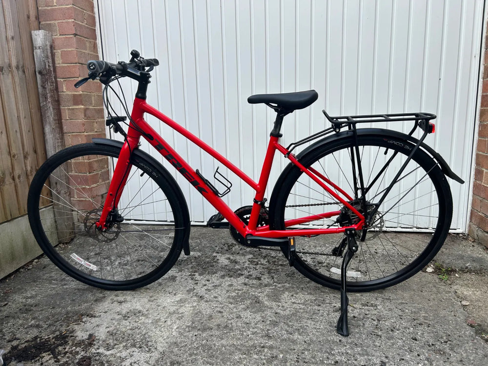 Trek FX 2 Disc Equipped Stagger 2023