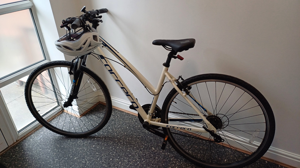 Carrera Crossfire 1 Womens Hybrid Bike 2020