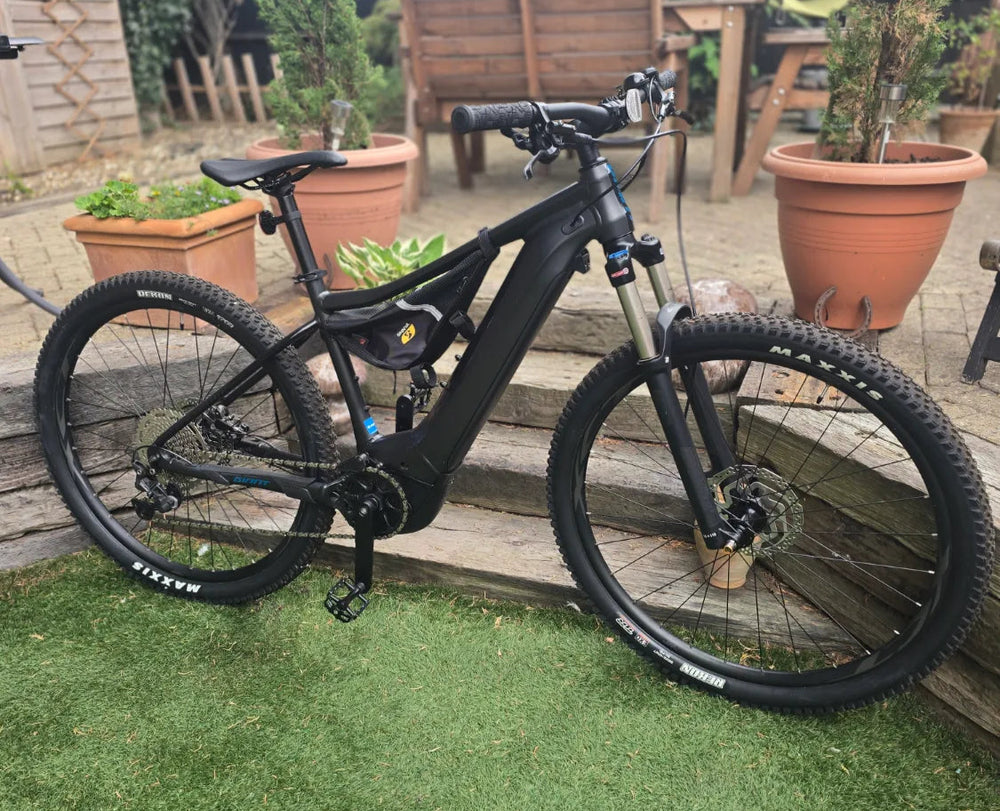 Giant Fathom 2 2021