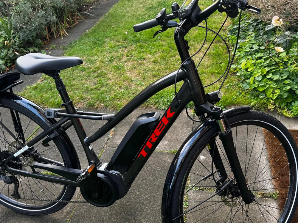 Trek Trek Verve+ 2 Stagger 300Wh Electric Hybrid Bike 2024 in Black