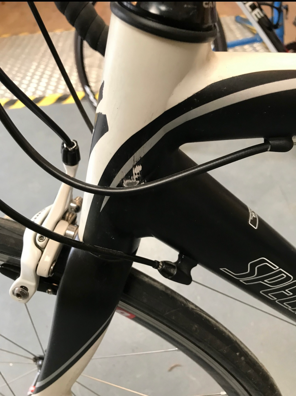 Specialized Secteur Comp Compact 2012