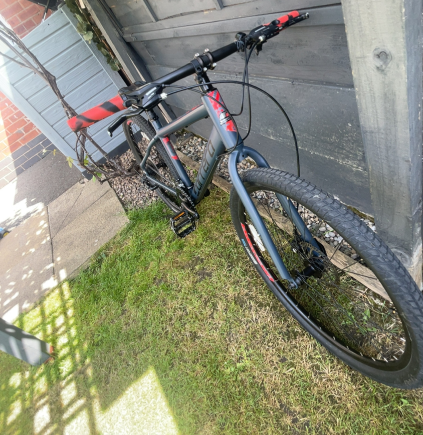 Carrera Subway 1 Mens Hybrid Bike 2020