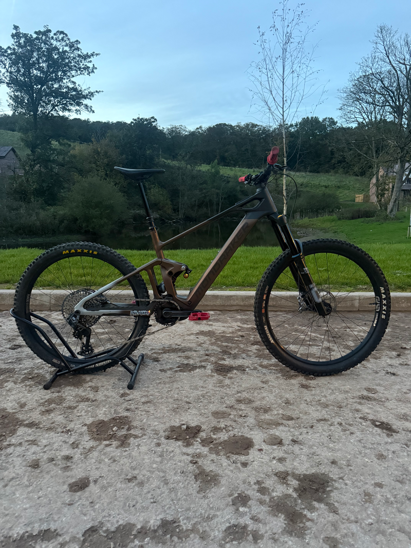 Mondraker Dune Carbon RR 2026