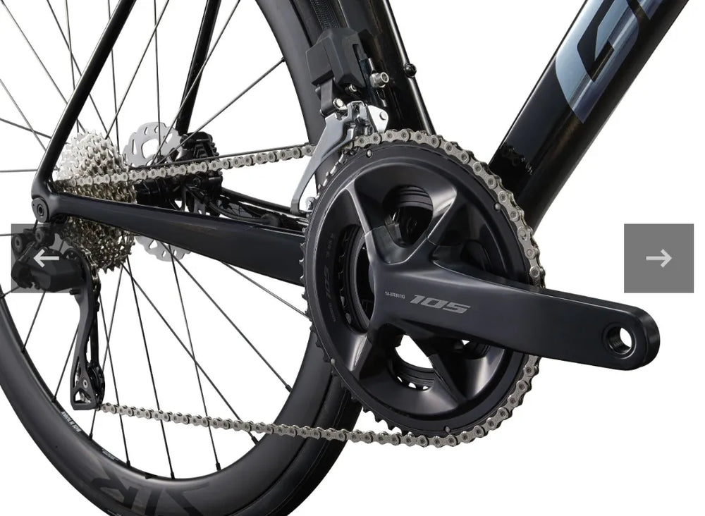 Giant TCR Advanced - Pro 1 Di2 2025