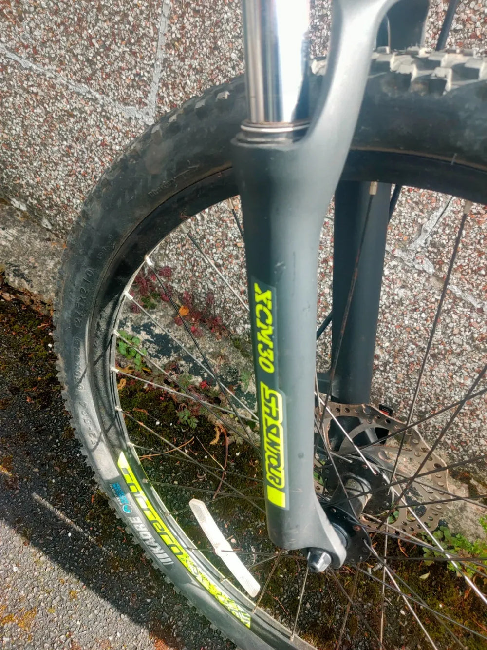 Carrera hardtail 27.5 inches mountain bike