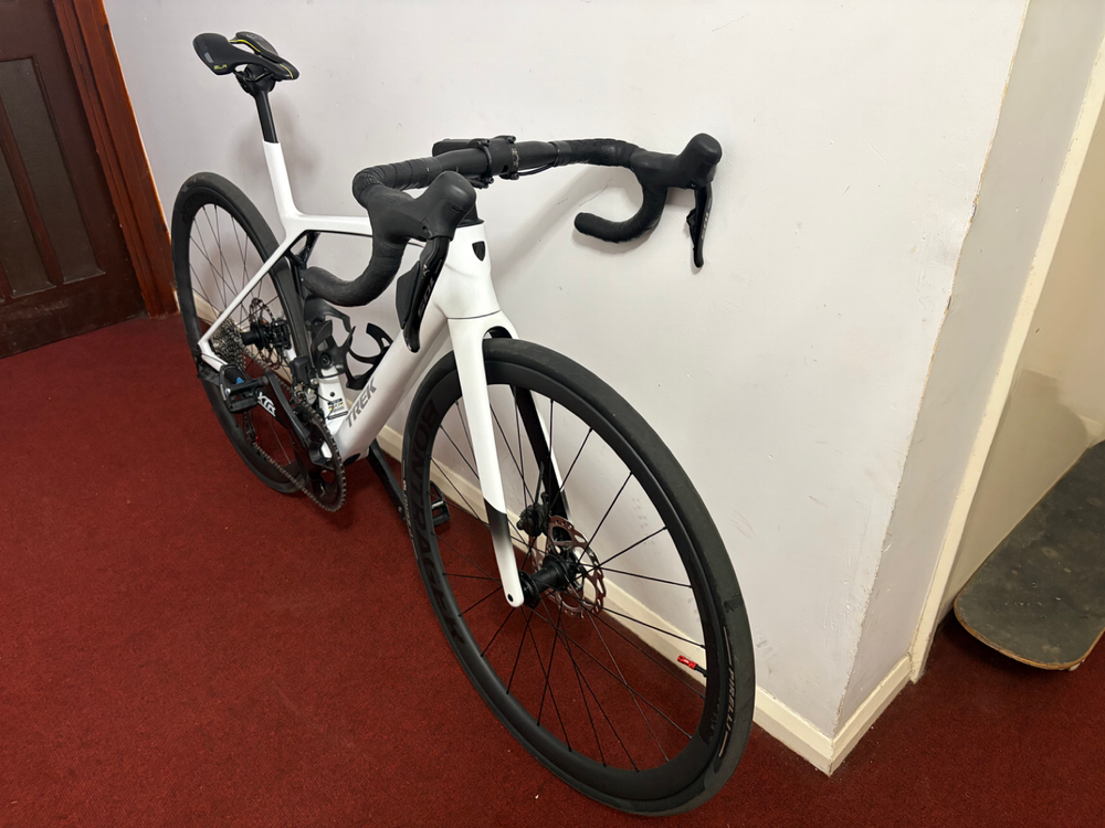 Trek Madone SL 6 AXS Gen 8 2025