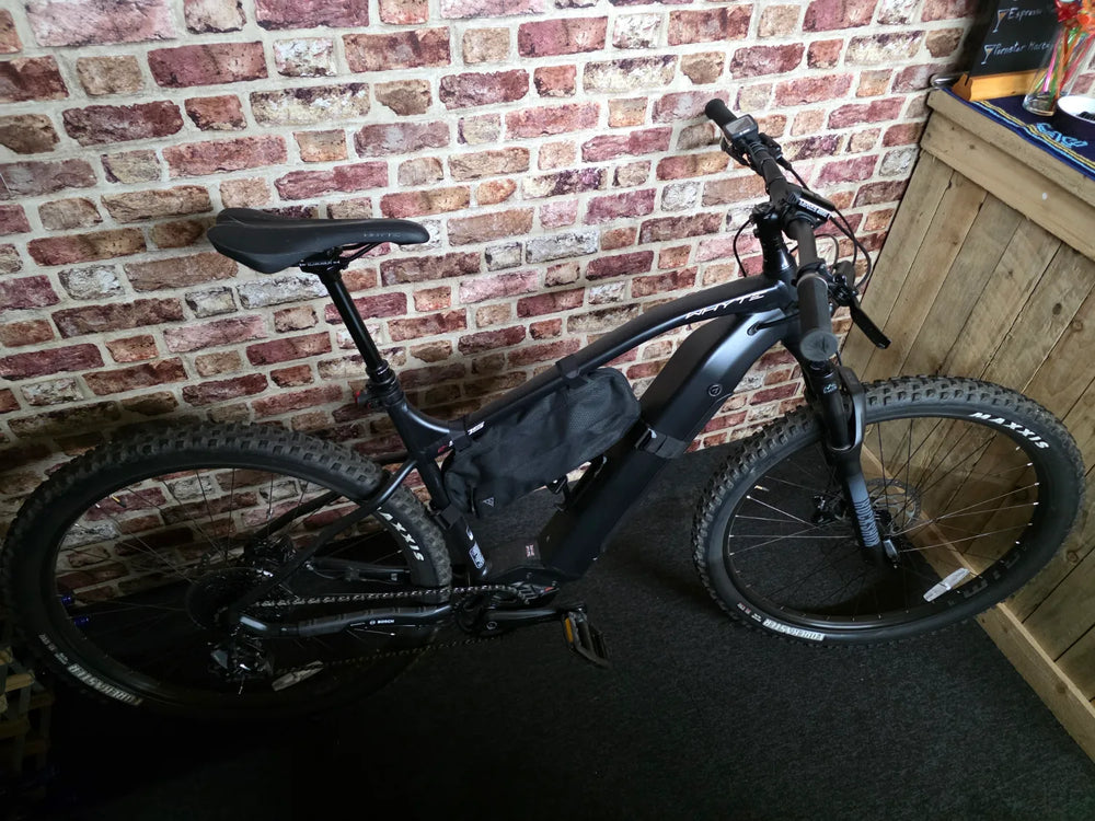 Whyte E-505 Hardtail Electric Mountain Bike 2022