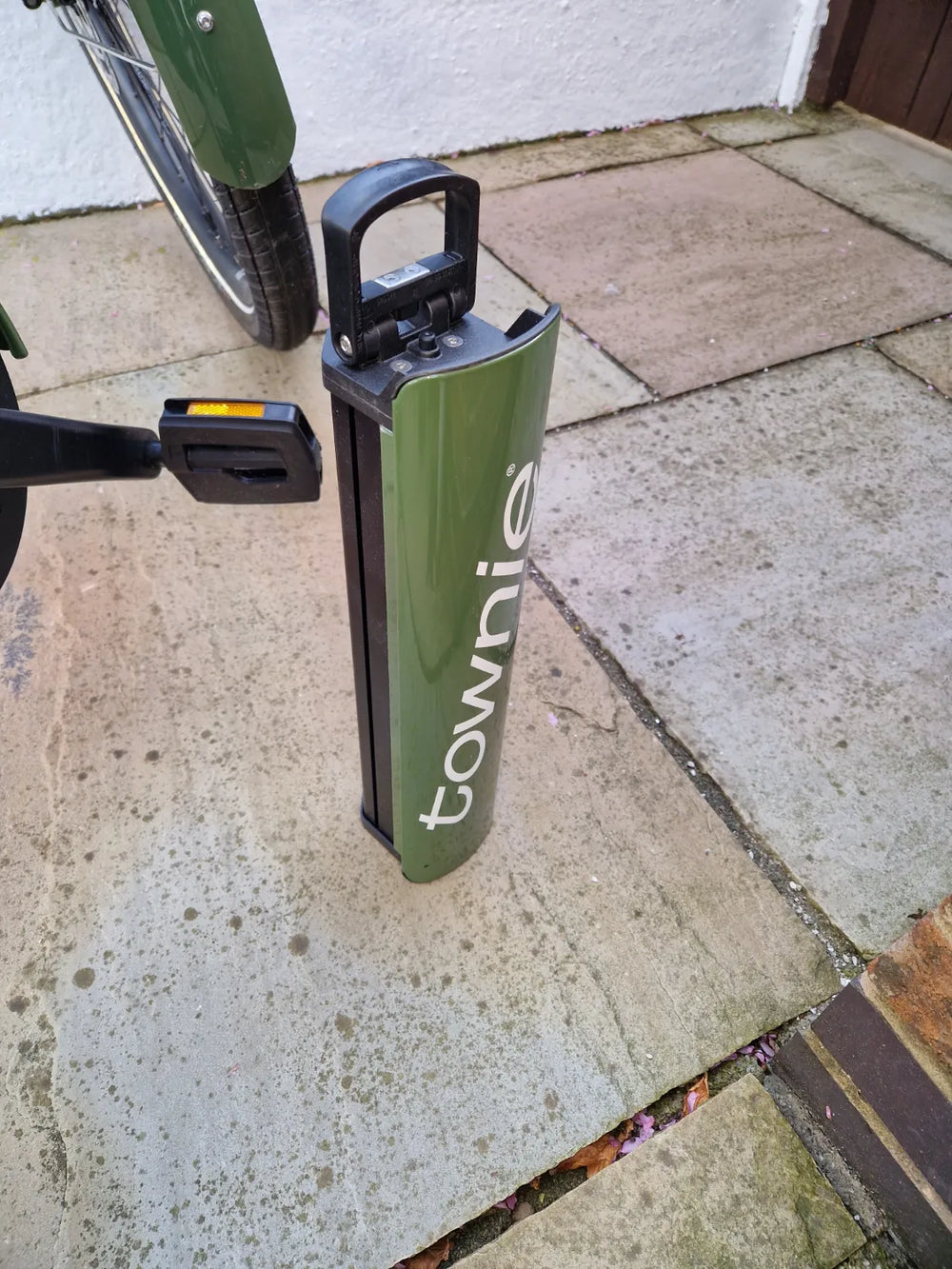 Electra Townie Path Go! 10D EQ Step-Over 2023